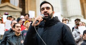 COMMUNIST ALERT: New York Real Estate Brokers Say They’ve Been Flooded With Calls From People Looking to Flee the City After Mamdani Primary Win