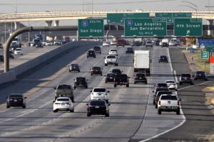 DEPORTATION USA: Auto Accidents Fall 10% In Major Cities Amid Reports Of Lighter Traffic — Oh?