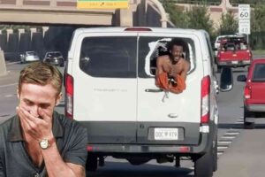 DUMB DEMOCRAT ALERT: Oklahoma inmate hangs out window of van during routine transport