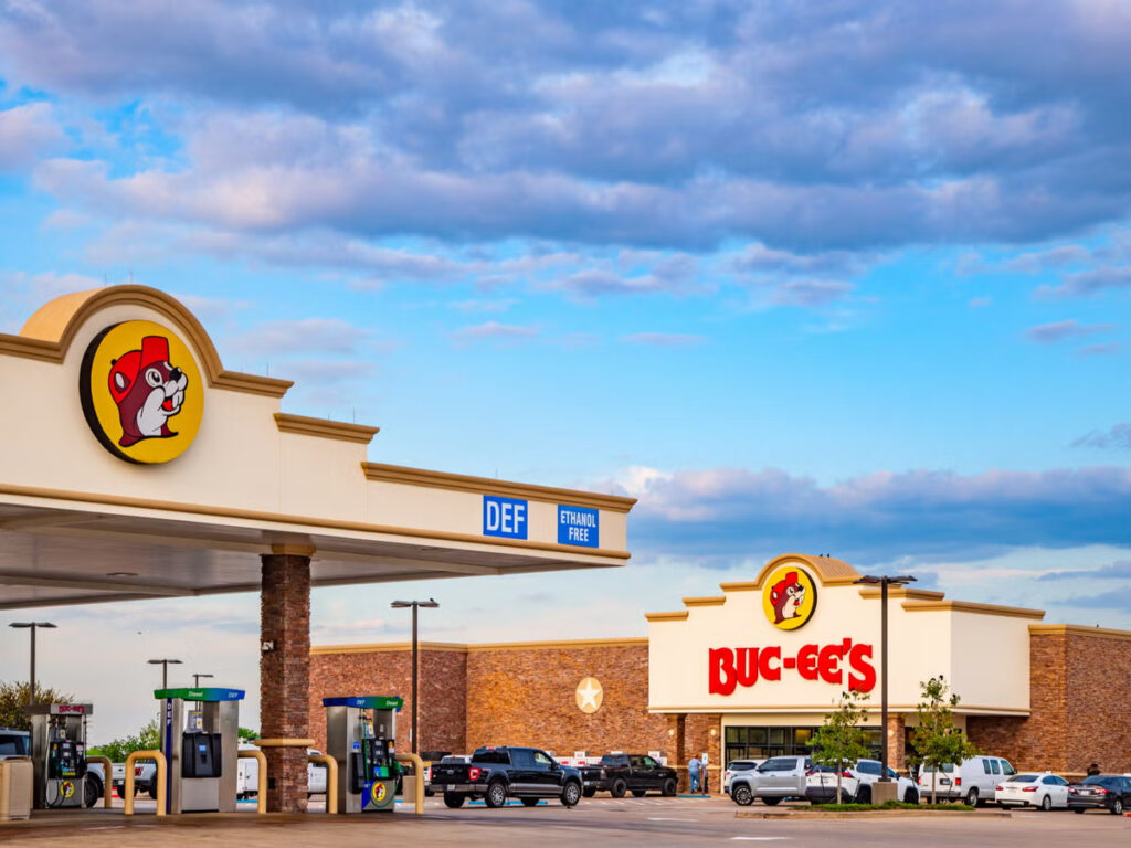 BEAVER ALERT: Texas’ famed mega gas station Buc-ee’s named No. 1 fast-food spot in the US
