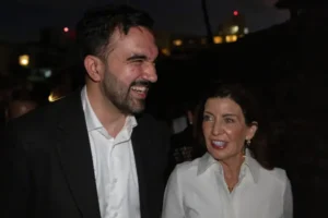 COMMUNIST ALERT — EDITORIAL: Kathy Hochul’s endorsement of Zohran Mamdani is backfiring spectacularly