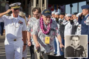 Navy vet Ira Schab, one of the last remaining survivors of Pearl Harbor, dead at 105