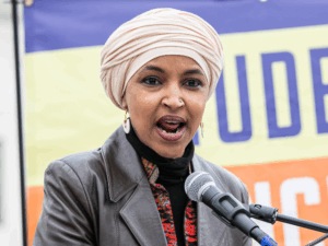 Trump: Ilhan Omar ‘Does Nothing but Bitch’