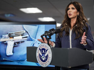 Noem: It Is ‘Breaking the Law’ in Minnesota to ‘Conceal Carry Without an ID on You’