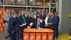 NEWSCUM ALERT: Democrats Hate Anyone Who Doesn’t Love Crime And Fraud As Much As They Do — Even Leftists