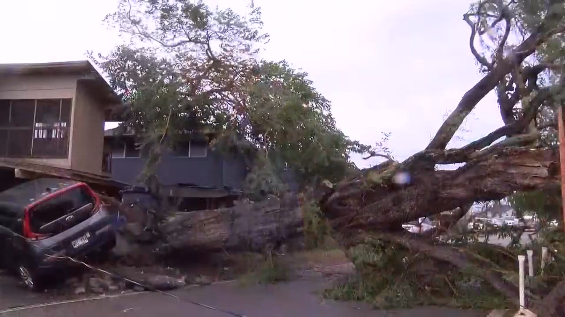 Damage reported across Oahu following severe weekend storm
