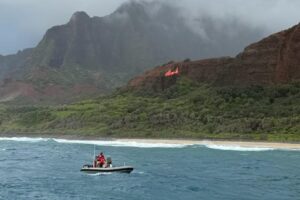 Kauai helicopter crash: 2 victims identified; company suspends tour operations