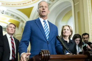 Devine: Cowardly GOP senators run home