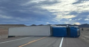 High winds on I-70 prompt Colorado truckers to alter routes for safety