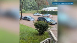 Manoa roads turn to rivers amid torrential Hawaii floods
