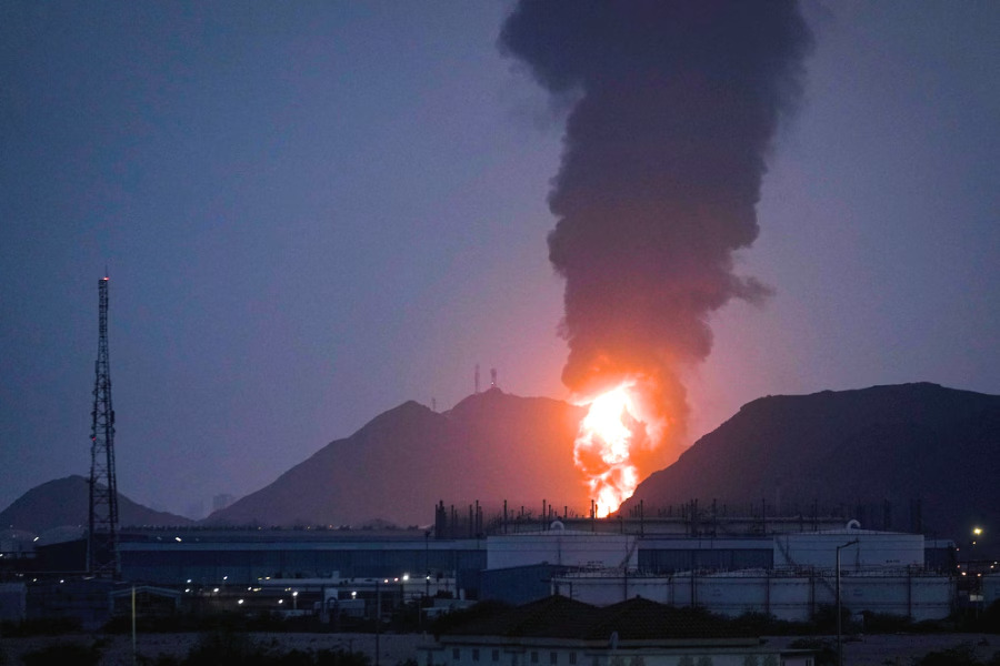 US Sinks 17 Iran Ships, Hits 2K Targets; Trump Says Its Forces Largely ‘Knocked Out’