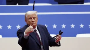 ‘PAINT IT BLACK’: Trump explains why he replaced fancy White House pens with Sharpies in viral moment