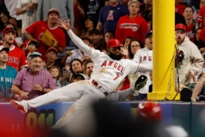 Watch the Angels’ Jo Adell rob THREE home runs in a single game (the third catch was insane)
