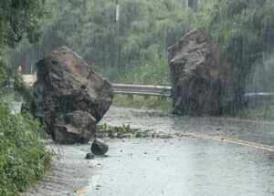 One lane of Kamehameha Highway at Waimea opens but repairs to last months