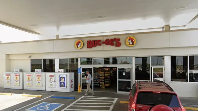 One of the smallest Buc-ee’s stores in Texas is closing after 26 years: It’s returning to its gas station roots