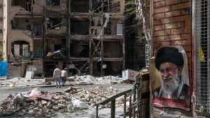 Brandon Smith: Trump’s Blockade Is Breaking Iran And European Elites Are Angry