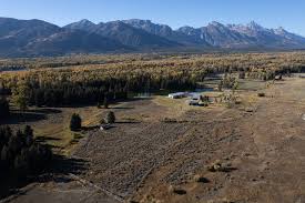 Wapiti Retreat: Grand Teton Views on 36 Private Acres | Jackson Hole Sotheby’s International Realty