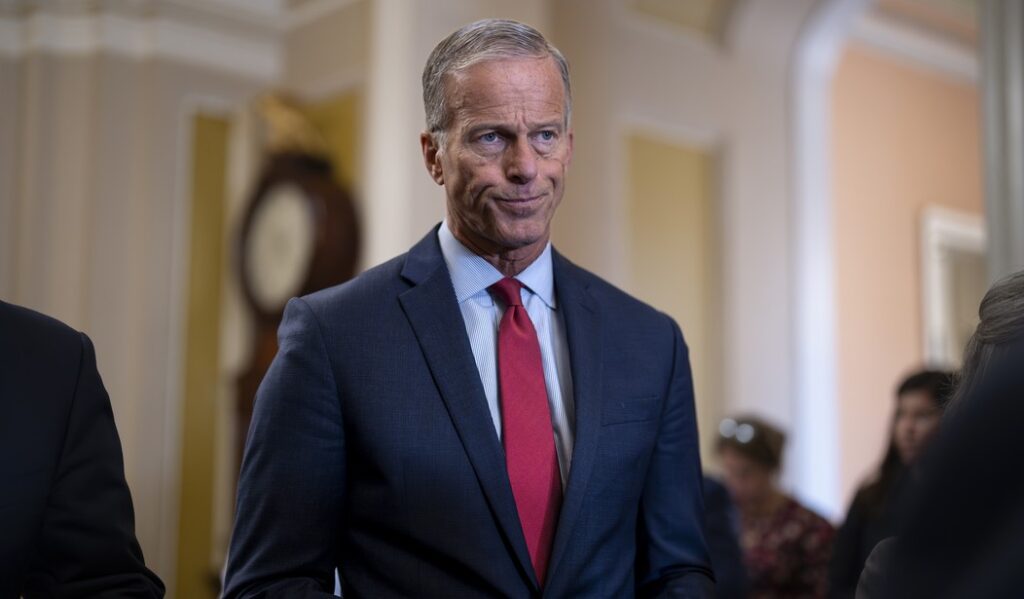 Senate GOP Is a Trainwreck…Because It’s Still Loaded With Spineless Trash