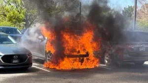Car fire spreads to nearby vehicles at Arapahoe County library after driver parks smoking vehicle