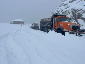 Rocky Mountain National Park’s Trail Ridge Road Memorial Day Weekend opening uncertain due to snowstorm