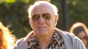 Barry Diller seeks to take over MGM Resorts, bringing media empire to Las Vegas