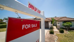 Top economist issues stark warning to Americans who are still renting — National median home price was just $90,000 in 1990