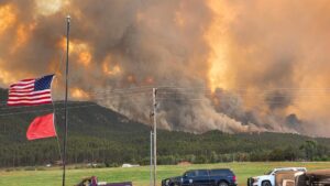 Beulah’s volunteer firefighters save town from 93,000-acre Aspen Acres Fire