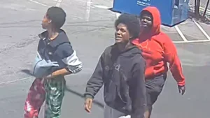 Las Vegas police seek 3 juvenile suspects in armed robbery, carjacking near Wyatt Avenue
