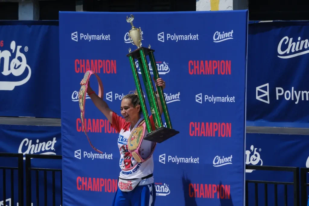 Miki Sudo wins 4th of July Nathan’s Hot Dog Eating Contest with gut-busting 38.75 total