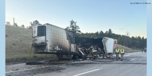 UPDATE: I-25 reopens after vehicle fire north of Castle Rock