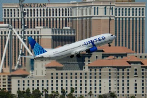 Newark-bound United Airlines flight makes ‘terrifying’ emergency landing in Las Vegas