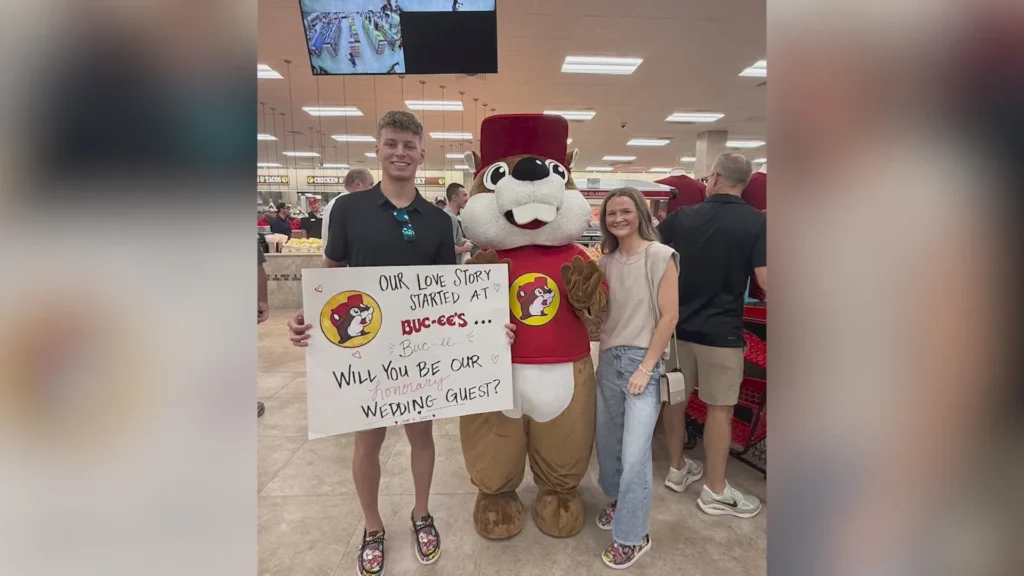 Texas Couple Who Met at Buc-ee’s Invites Store’s Beaver Mascot to Their Wedding