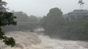 Homes reportedly swept away as Hurricane Lala triggers flash flood emergency on Hawaii Island
