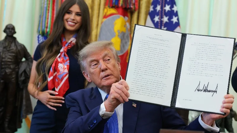 Trump Signs Executive Order Recognizing The Revised Childhood Vaccine Schedule With Fewer Shots, More Emphasis On Exemption Waivers