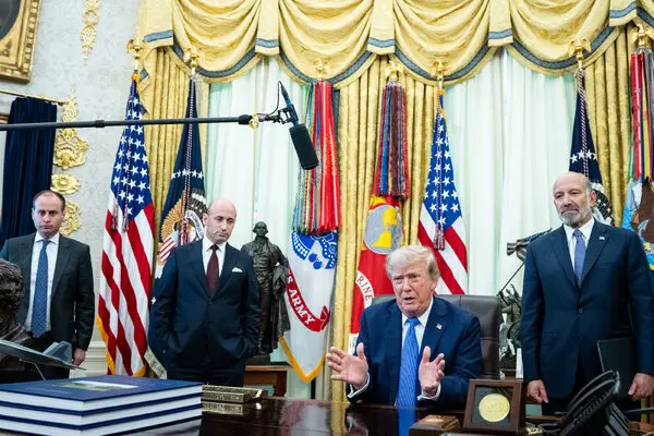 Trump signs executive orders targeting birthright citizenship and birth tourism