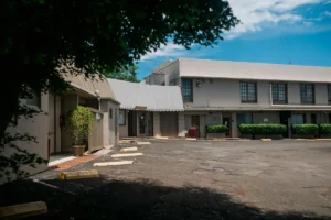 Goodbye to Ward Centre and Kilohana Square
