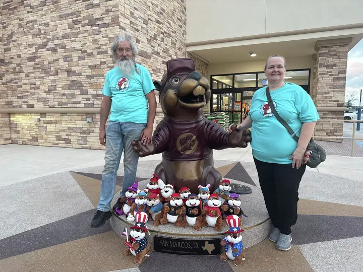 Why this Texas couple travels hundreds of miles for Buc-ee’s stuffed animals