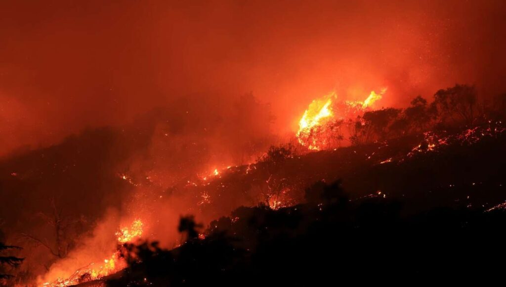God Pulls Back Even With Gavin NEWSCUM In Race To Destroy California