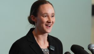 DUMBER IN SEATTLE — COMMUNIST ALERT: Seattle’s Minimum Wage Hike Will Be a Death Blow for City Business
