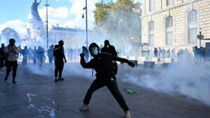 INVASION EUROPE: Trump reacts to violent protests in France: ‘CLOSE YOUR BORDERS’
