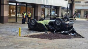 Woman dies after vehicle falls from parking garage in downtown Honolulu